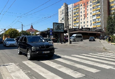 Скролл/Ситиборд, Черновцы, Сергія Скальда вул., 32 - Героїв Майдану вул., 103-Г