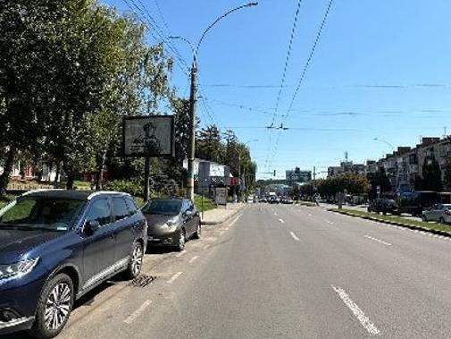 Скролл/Ситиборд, Черновцы, Незалежності просп., 84-A