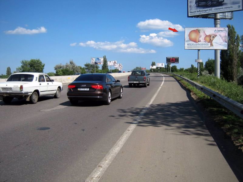Билборд/Щит, Трассы, Київська траса - салон "Мерседес", в м. Одеса