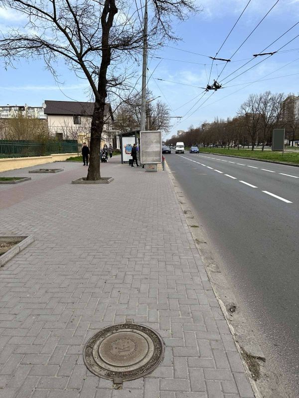 Сітілайт, Миколаїв, пр. Центральнтй ріг вул. Садова (зупинка біля собору в бік вул. 3-я Слобідська)