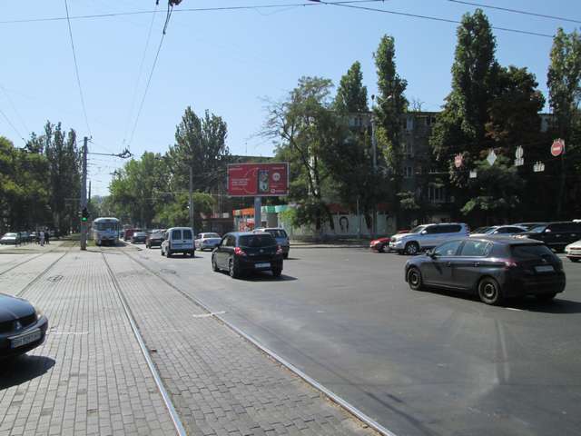 Роллер/Призматрон, Одесса, Люстдорфская дорога, 50 (1-ая станция) (Призма)