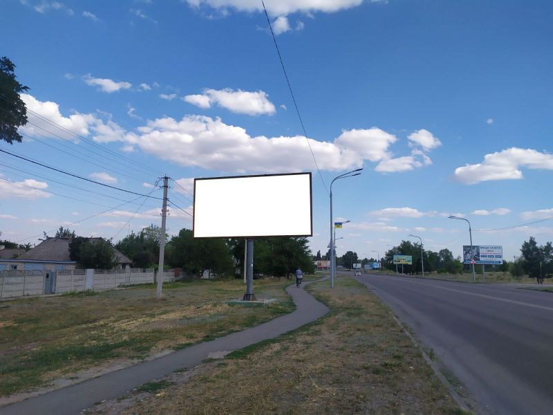 Білборд/Щит, Павлоград, вул. Дніпровська, р-н буд. №383