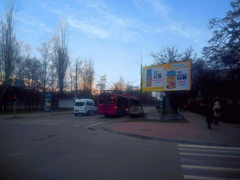 Билборд/Щит, Кременчуг, вул. Троїцька - вул. Л. Лук'яненка