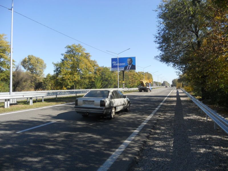 Білборд/Щит, Запоріжжя, 151_Запоріжжя_ул.Тиражная 250м от въезда в Осипенкосвкий микрорайон  -въезд в город