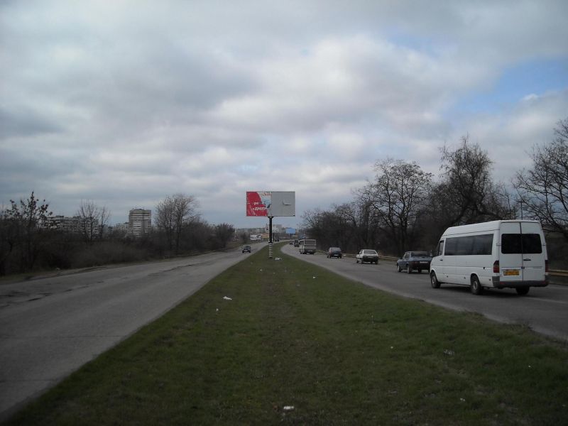 Білборд/Щит, Запоріжжя, 152_ул.Тиражная 250м от выезда в Осипенкосвкий микрорайон  -выезд из города