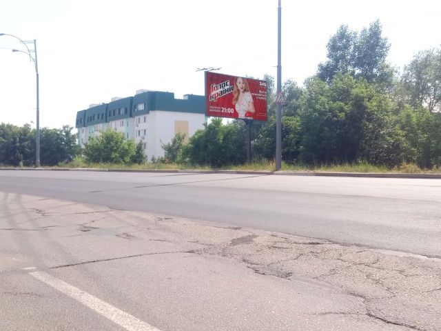 Білборд/Щит, Київ, Драйзера Т.в ул., 42 (напроти), 500 м. до Бальзака вул.