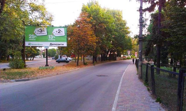 Билборд/Щит, Черновцы, Тихорецька вул. - Фастівська вул. (перед Автовокзалом )