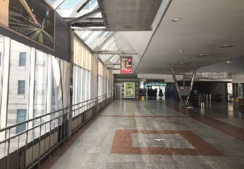 Нестандарт, Киев, Конкорс (Південний термінал)